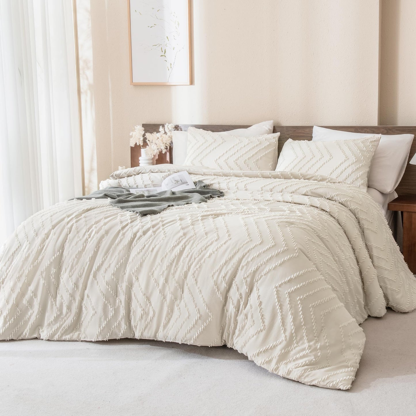 Andency Queen Comforter Set Beige, Comforters Queen Size Boho Cream Soft Warm Tufted Neutral Bedding Comforter Sets for Queen Bed, 3 Pieces Aesthetic Chevron Farmhouse Cute Bohemian Textured Bed Set
