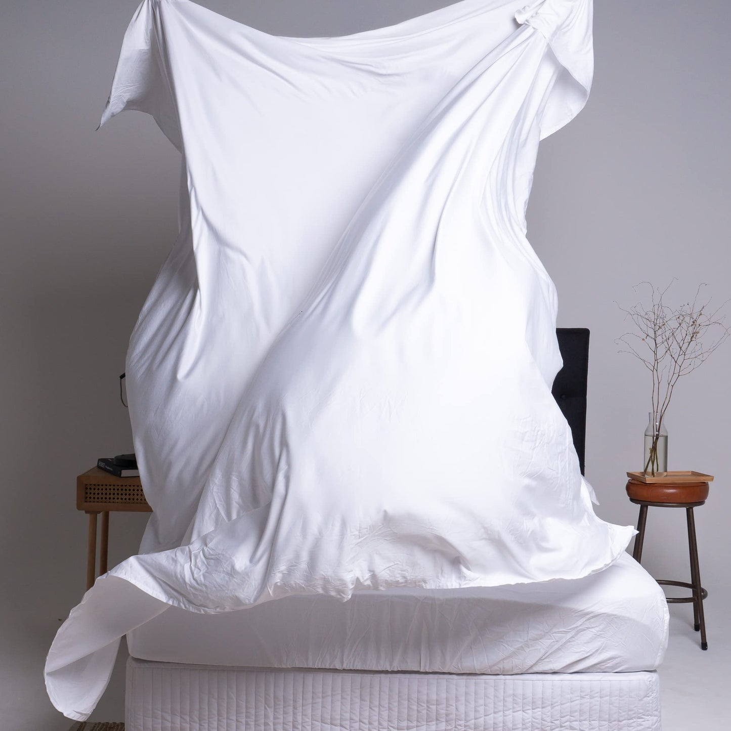 THE LAD COLLECTIVE 2.0 Bedding Set - 4 Piece Sheet & Pillow Case Set, Custom Blend, Soft, Comfortable, Temperature Regulating, & Easy-to-Use - (Twin XL, Malibu White)