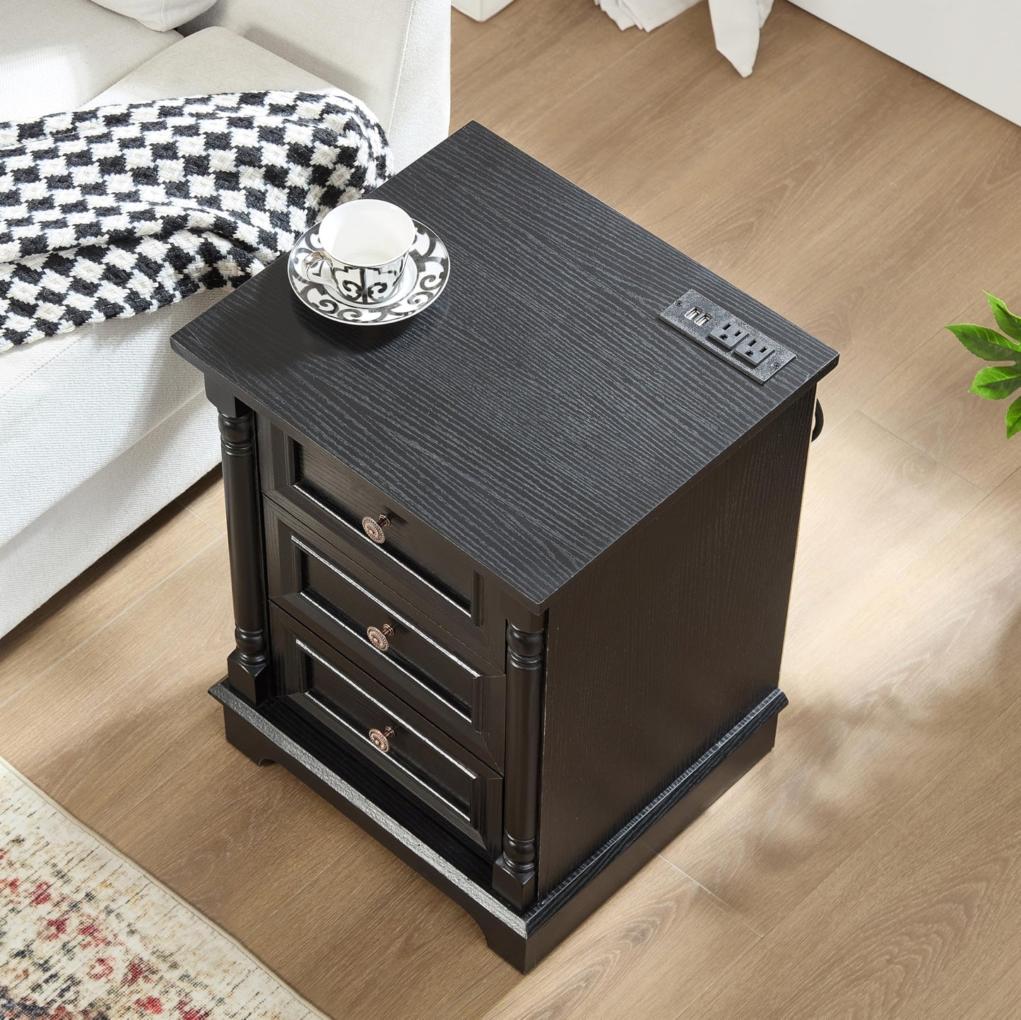 OKYCI Modern Nightstand Set of 2 with Charging Station, 3 Drawer Bedside Tables Set with Roman Column Design, Wood End Tables Set of 2 for Bedroom, Black